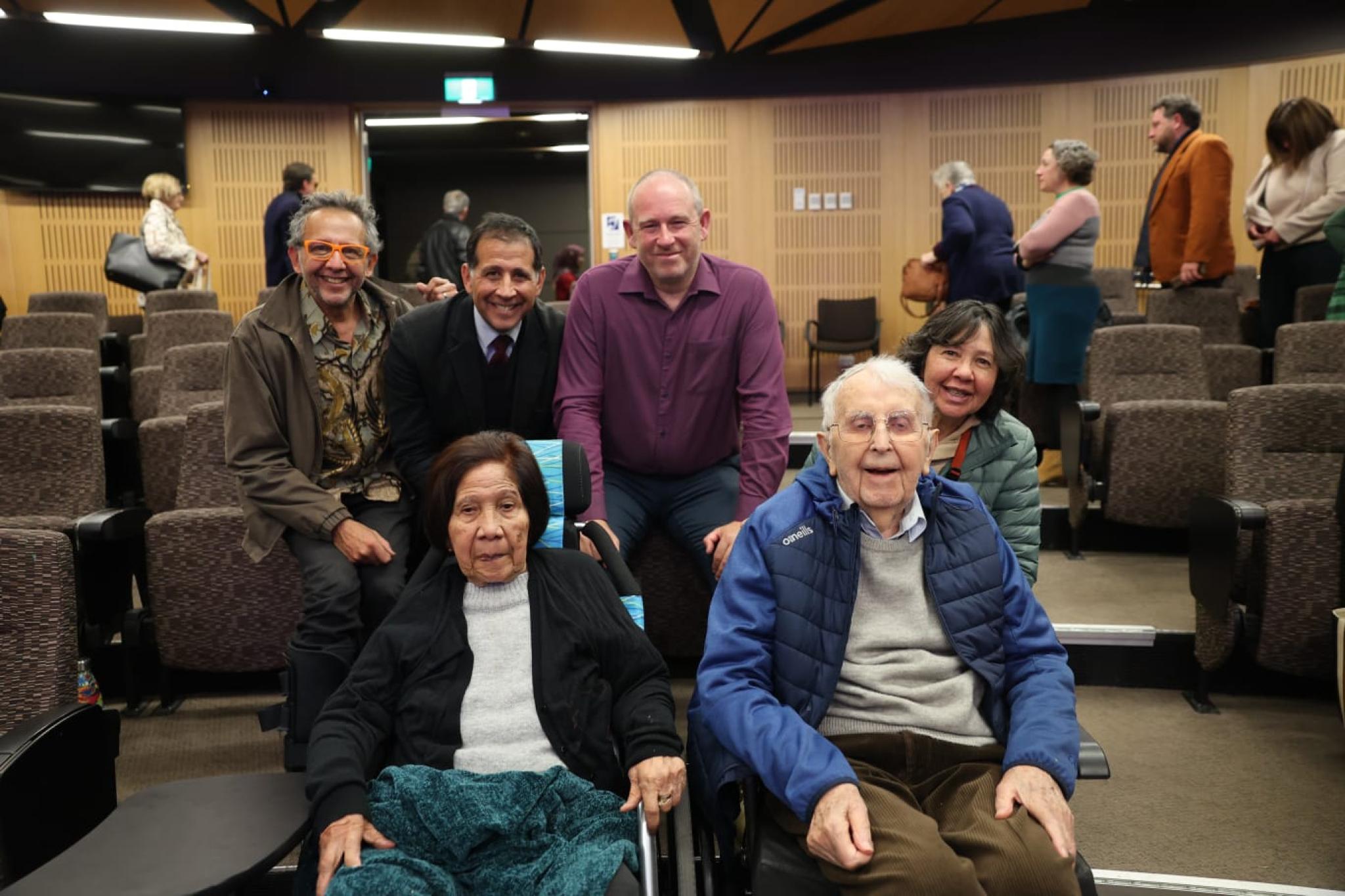 Late Emeritus Professor Anthony (Tony) H. Johns and family with the 2025 Tony and Yohanni Johns Lecture speaker Professor Michael Laffan. Supplied by Elly Kent
